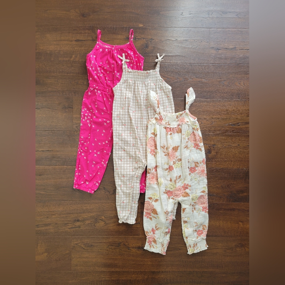 3 Rompers